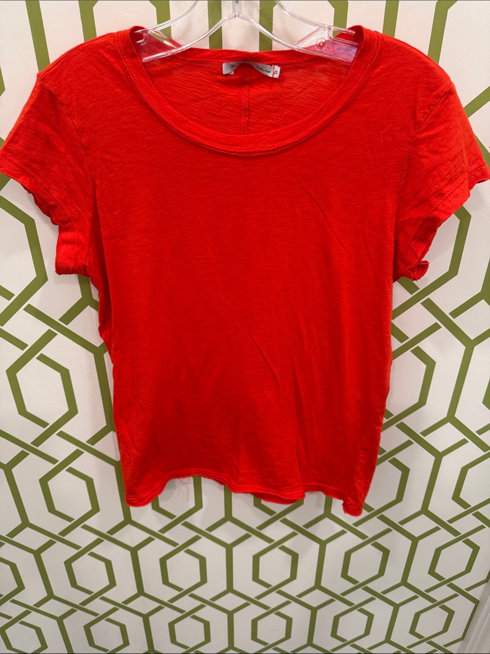 Michael‎ Stars Women's Red Short Sleeve Crewneck Tee!